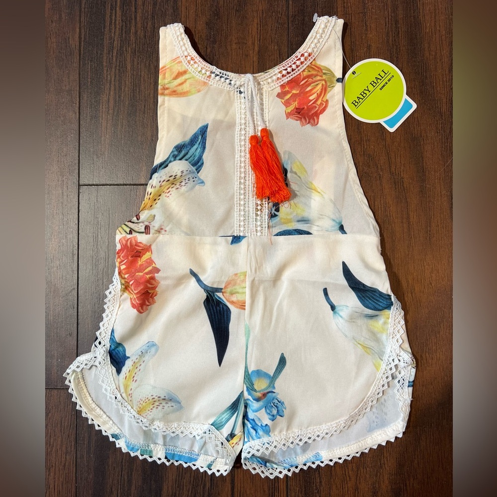 Baby Ball▪️Size 100 (3T/4T)▪️NWT